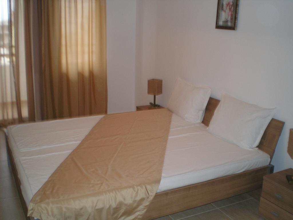 Etara 4 Apart Complex Sveti Vlas Room photo